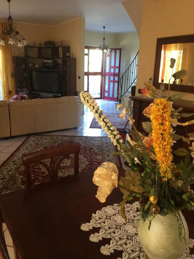 B&B Villa Dei Fiori SantʼEufemia Lamezia Eksteriør bilde