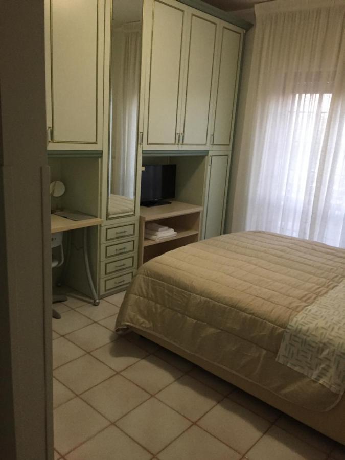 B&B Villa Dei Fiori SantʼEufemia Lamezia Eksteriør bilde