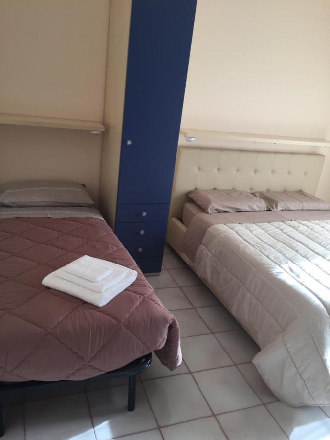 B&B Villa Dei Fiori SantʼEufemia Lamezia Eksteriør bilde